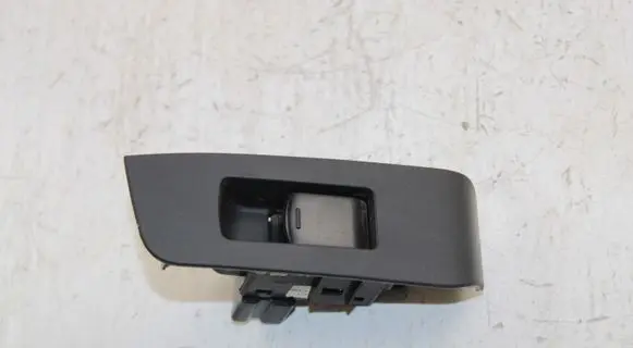 Nissan X-Trail T31 Electric window control switch 25411JG000