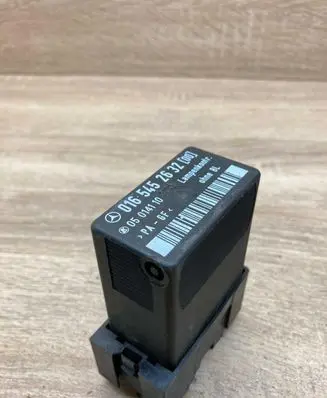 Mercedes-Benz Vito Viano W638 Light module LCM 0165452632 05014110