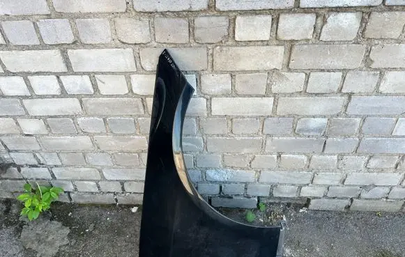 Mercedes-Benz E W212 Fender