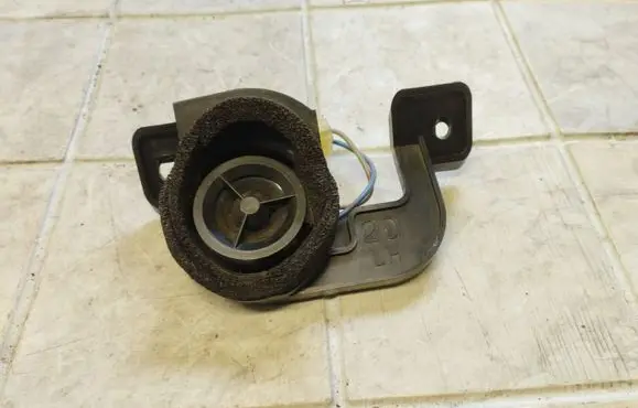Subaru Outback Front door high frequency speaker 86304AG210