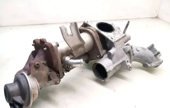 Renault Megane III EGR valve cooler 8200912059