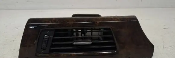 BMW 3 E90 E91 Dash center air vent grill 912329701 14482110