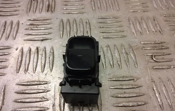 Tesla Model 3 Electric window control switch 108103601e