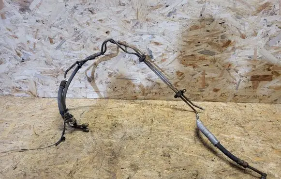 Ford Focus Power steering hose/pipe/line 