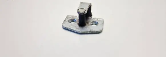 Opel Meriva A Front door lock loop/hook striker 96336