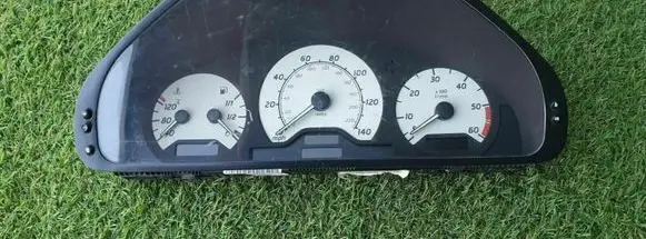Mercedes-Benz C W202 Speedometer (instrument cluster) 2025408448