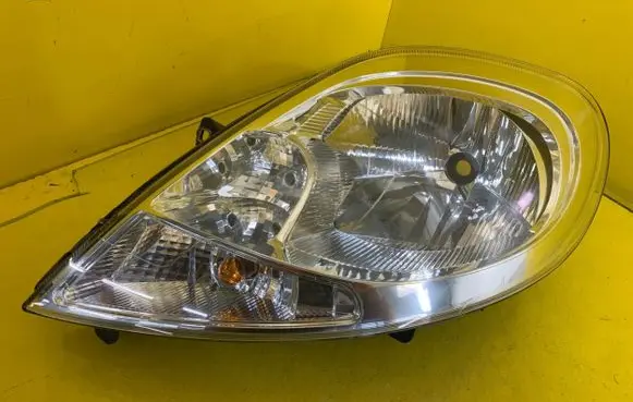 Renault Trafic II (X83) Headlight/headlamp 93859833