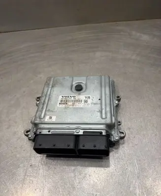 Volvo XC70 Engine control unit/module 0281012765 30785100AB 1039S18372