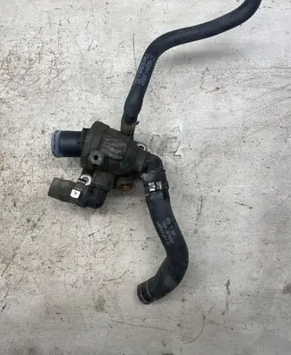 Opel Meriva A Thermostat housing 55185382 13120923CB