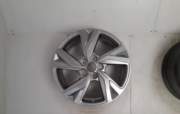 Toyota Yaris R16 alloy rim 9013-4