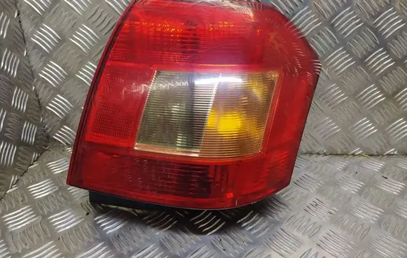 Toyota Corolla E120 E130 Rear/tail lights