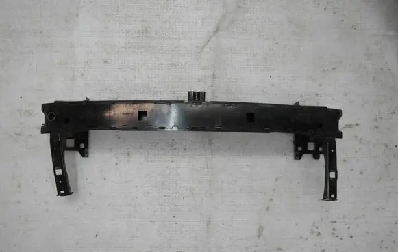 Skoda Scala Front bumper cross member 654807109 1489640002