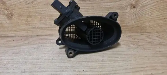 BMW 5 E39 Mass air flow meter 0928400468