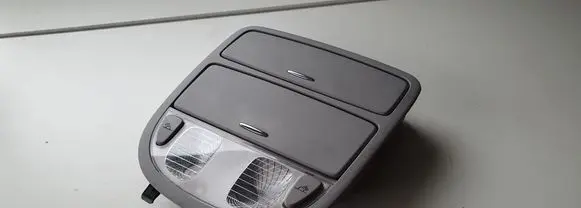 Hyundai Santa Fe Front seat light