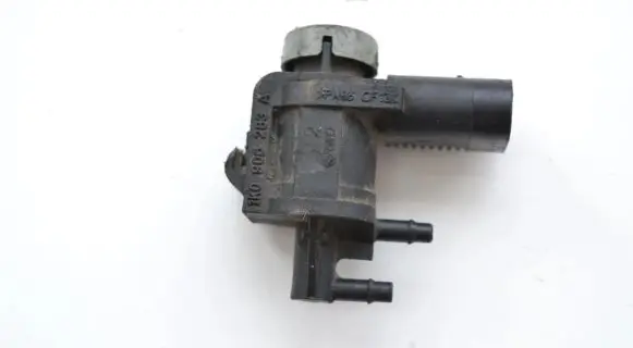 Audi A5 8T 8F Turbo solenoid valve 1K0906283A