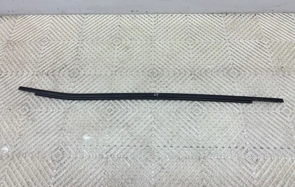 Renault Scenic IV - Grand scenic IV Loading door glass trim molding 