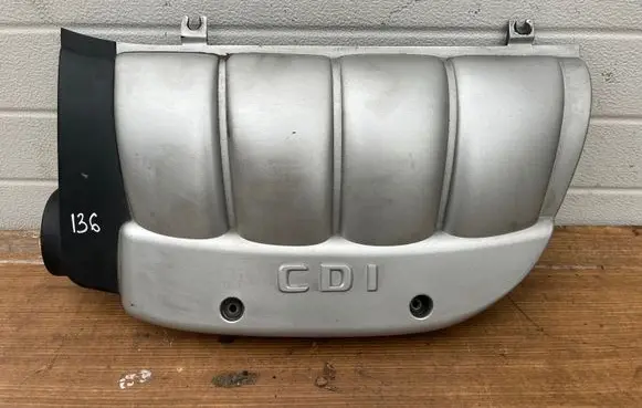 Mercedes-Benz E W210 Engine cover (trim) A6110101167
