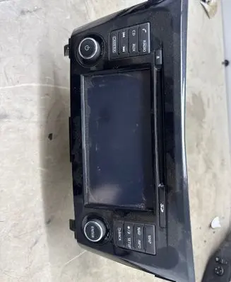Nissan Qashqai Radio/CD/DVD/GPS head unit 259154ET1A D30201003149F LCN2K70B00