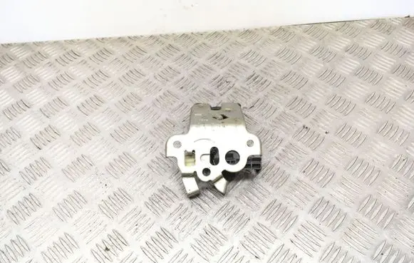 Tailgate/trunk/boot lock/catch/latch