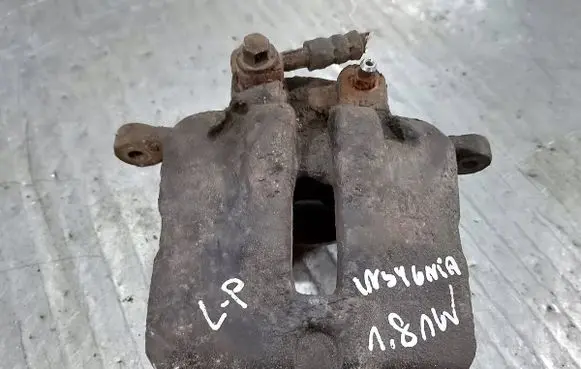 Opel Insignia A Front brake caliper
