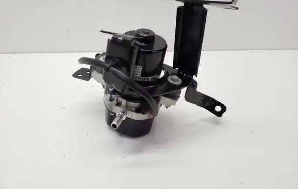 Chrysler Pacifica Vacuum pump P68413466AB