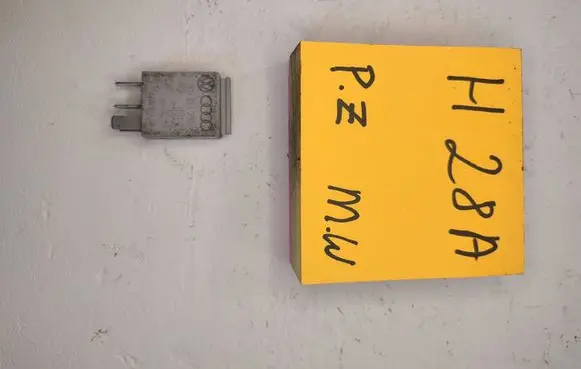 Audi A3 S3 8P Other relay 1K0951253
