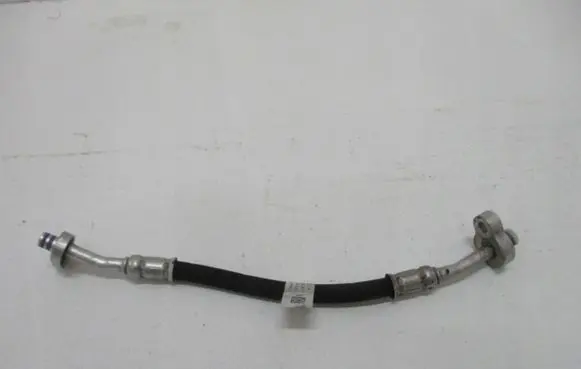 Jaguar E-Pace Air conditioning (A/C) pipe/hose HJ3219E932AB