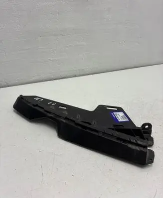 Volvo S80 Front bumper mounting bracket 30796388