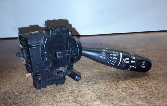 Toyota RAV 4 (XA20) Wiper control stalk 1A830173699