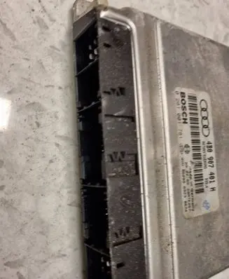 Audi A6 S6 C5 4B Engine control unit/module 4B0907401H 0281001781