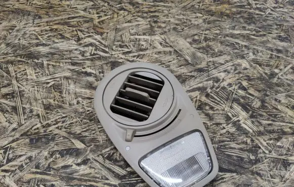 Honda Odyssey Rear seat light