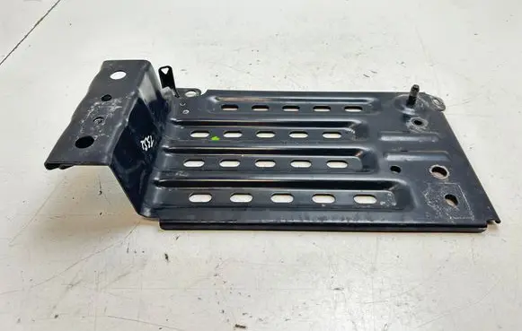 Mitsubishi Outlander Battery tray 
