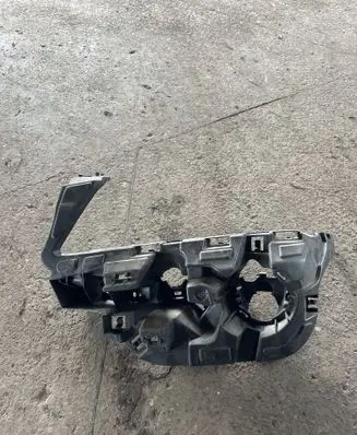 BMW X3 F25 Front bumper mounting bracket 7212955 10503411