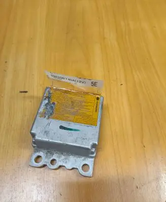 Nissan Qashqai Airbag control unit/module 98820BT40A