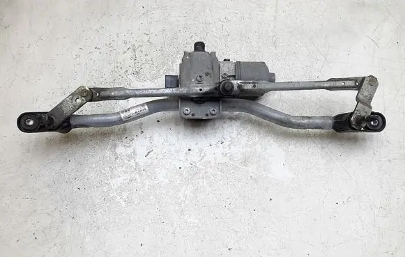 Alfa Romeo Giulietta Front wiper linkage 