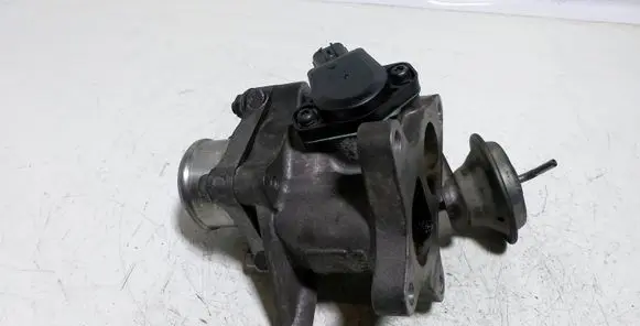 Honda Civic EGR valve