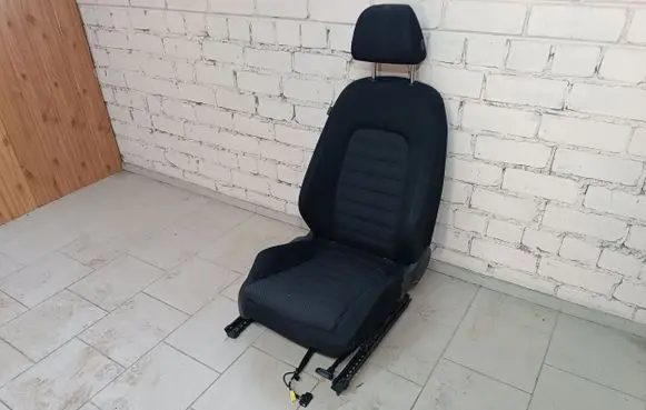 Volkswagen PASSAT B6 Front passenger seat 