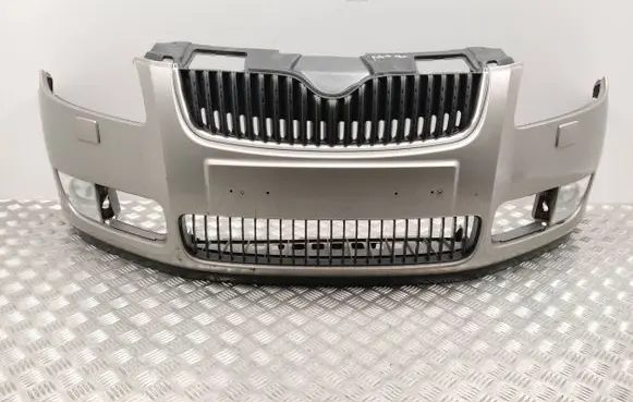 Skoda Fabia Mk2 (5J) Front bumper