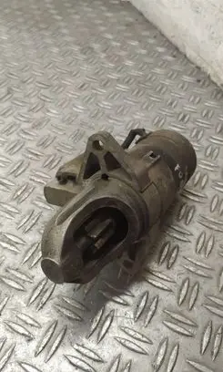 Subaru Forester SF Starter motor 23300AA380 M000T81681
