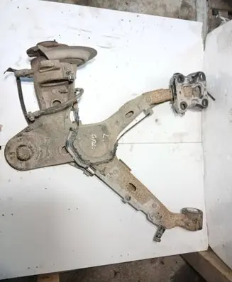 Citroen Jumpy Rear wheel hub spindle/knuckle 