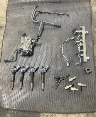 Volvo XC60 Fuel injection system set 31452143 HP5S0100 09N00867