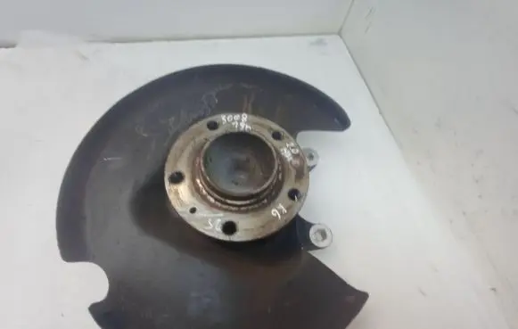 Peugeot 3008 II Rear wheel hub