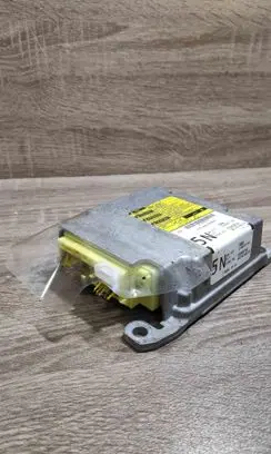 Toyota Auris 150 Airbag control unit/module 8917002110 215537101