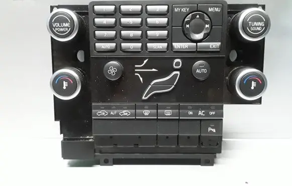 Volvo V70 Climate control unit 30782911