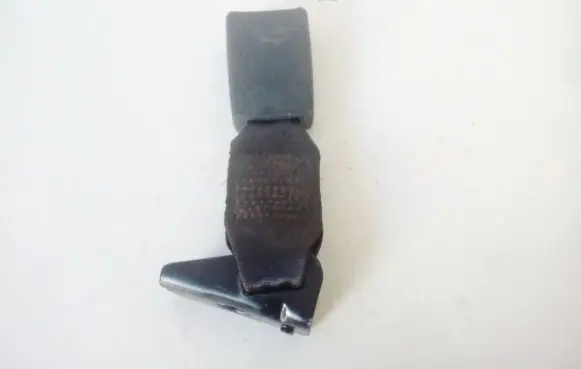 Fiat Stilo Rear seatbelt buckle 33029682