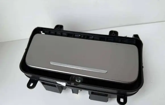 BMW 5 GT F07 Cup holder front 9142166 8051939