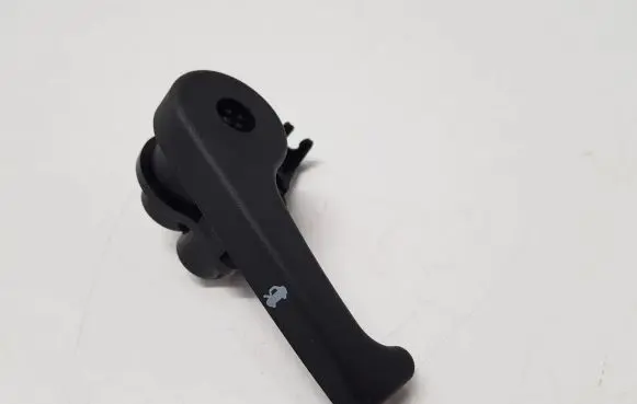 Hyundai i10 Engine bonnet (hood) release handle 811812B000