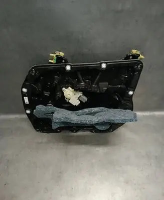 BMW X7 G07 Front door window regulator motor 9450784