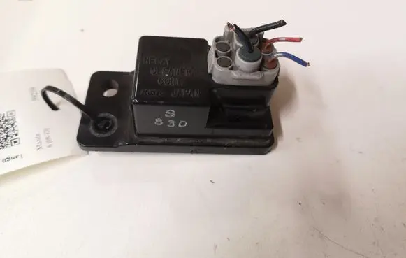 Mazda 6 Window washer relay 3301061091