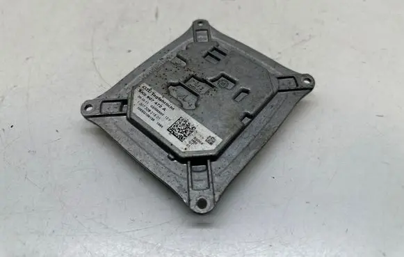 Audi A4 S4 B8 8K Headlight ballast module Xenon 8K0907472A